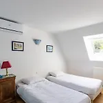 Hébergement de vacances Maison En Pierre Piscine Clim