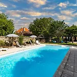 Hébergement de vacances Maison En Pierre Piscine Clim Varennes (Red Perigord)